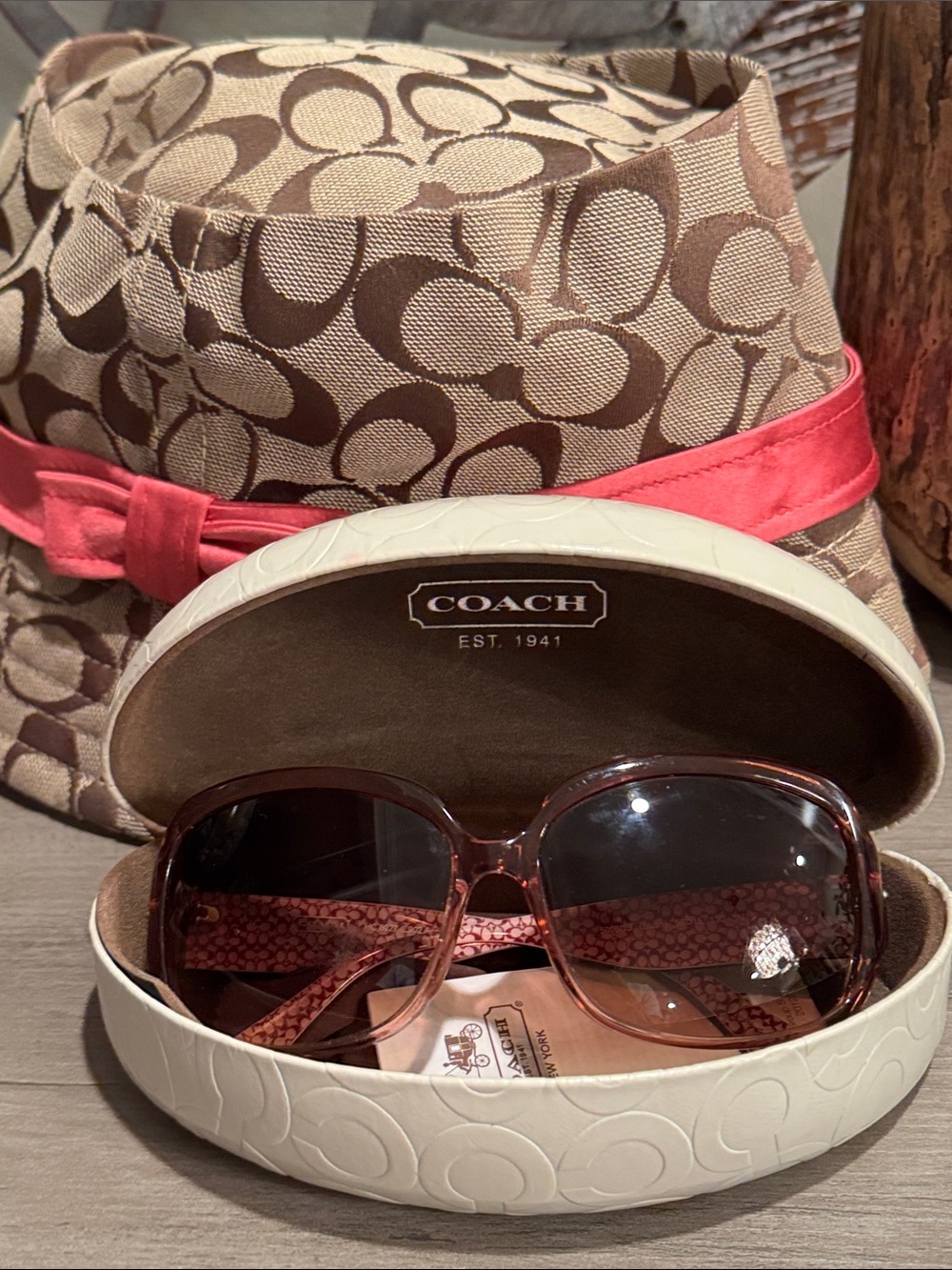 Coach Brown Gradient Lens Sunglasses with Cream Case
